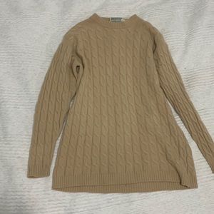 NEW w/o tags 100% cashmere womans sweater